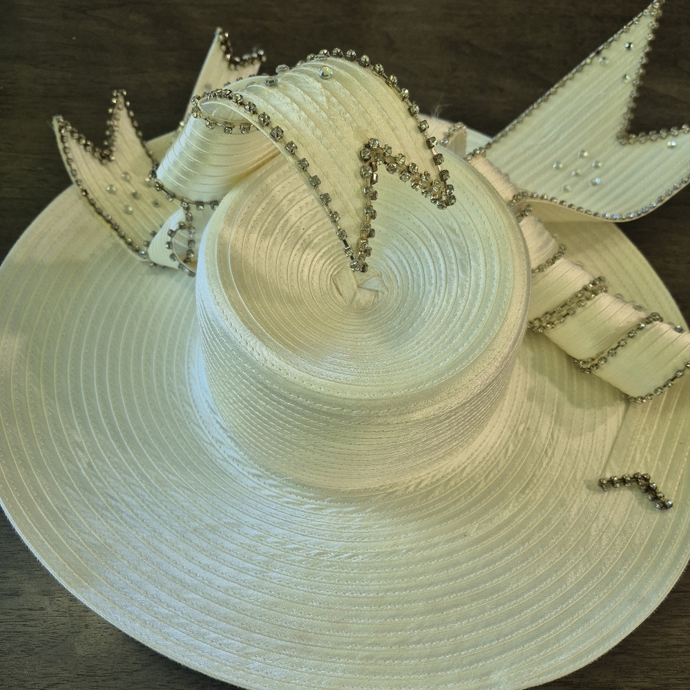 Ivory Women's Hat Rhinstone Pin Ribbon Church Derby Tea Summer Wedding Wide Brim - Picture 13 of 13